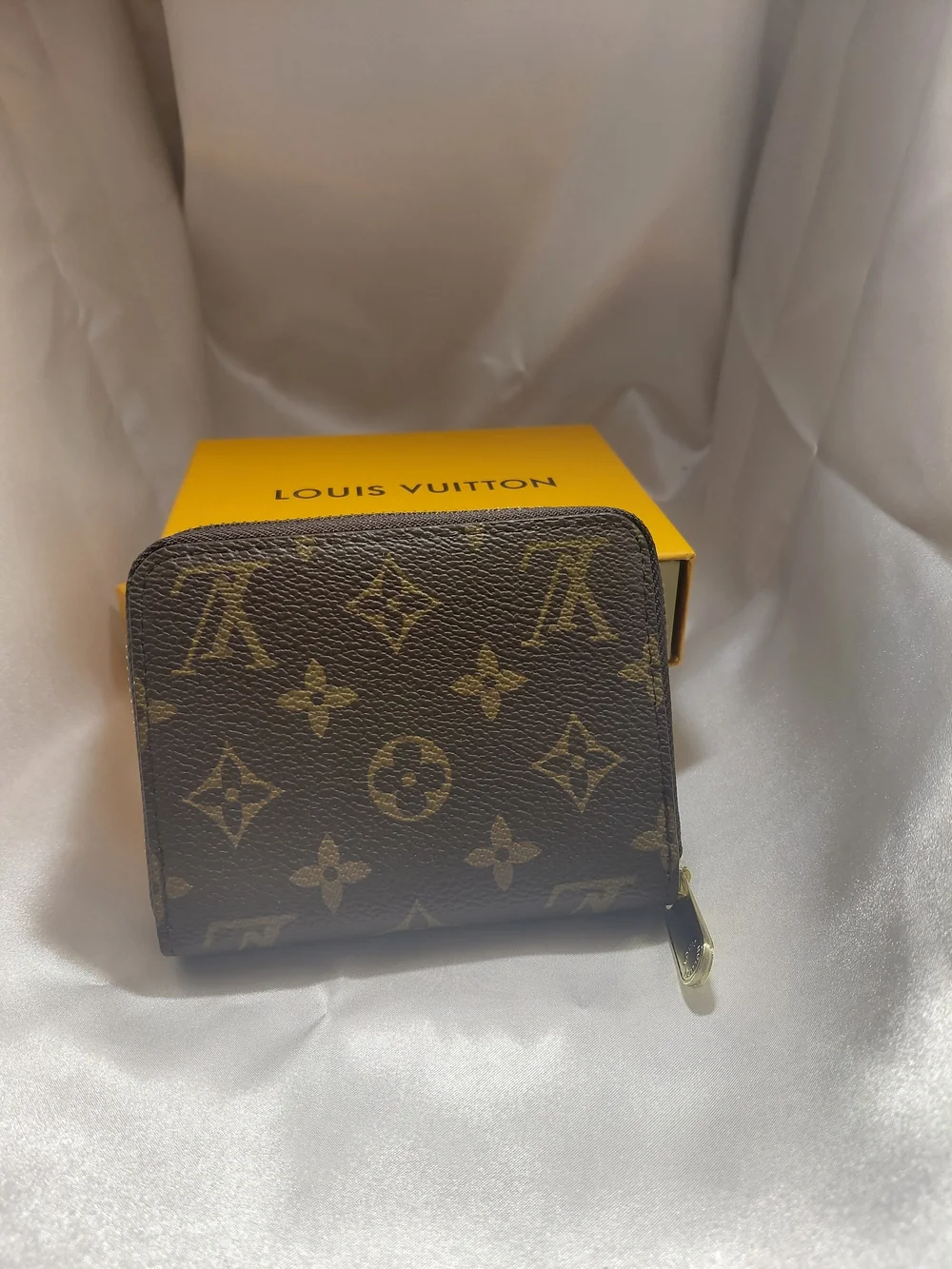 Louis Vuitton Monogram Zippy Zip Around Wallet-Coin Purse Brown